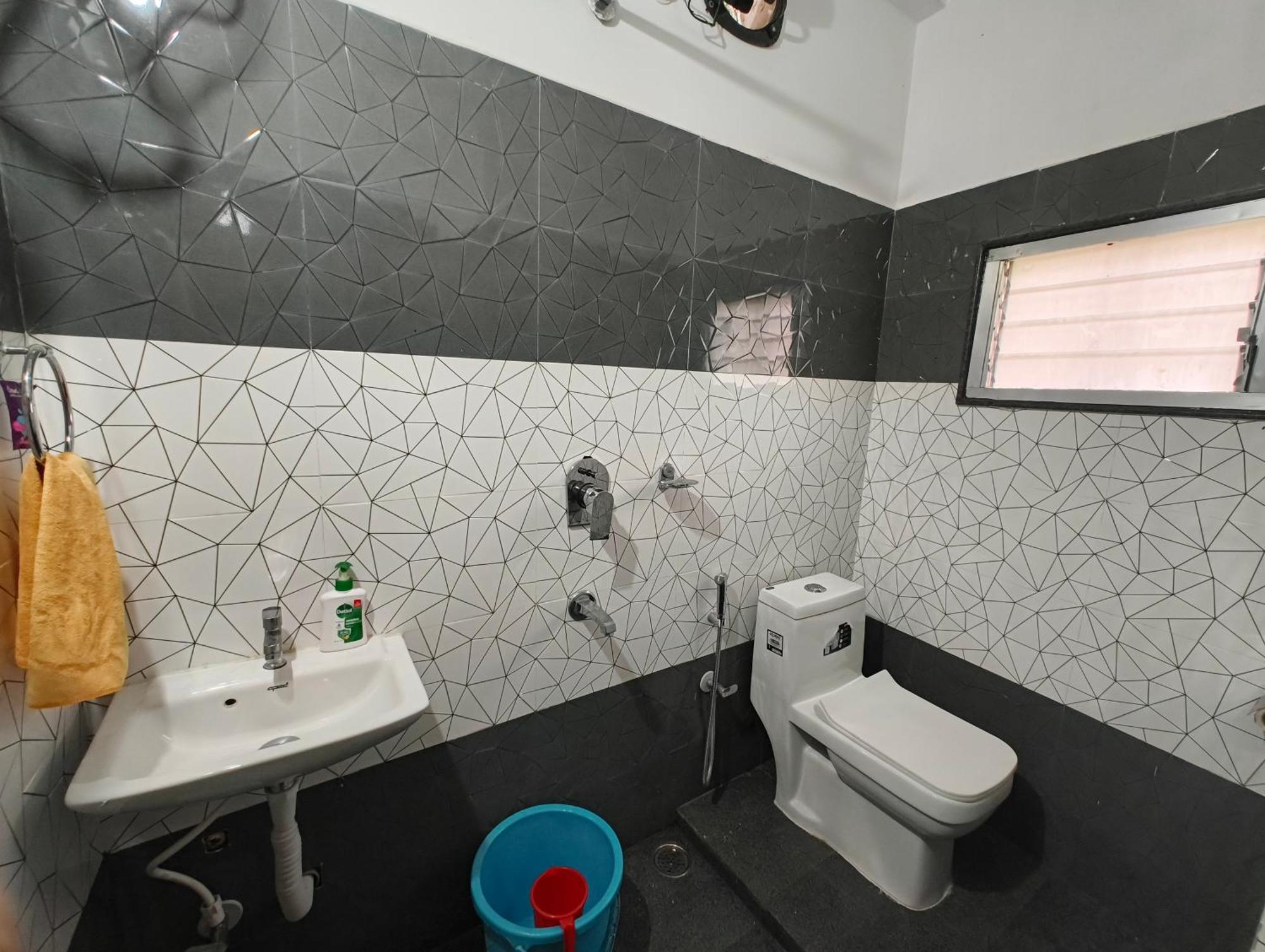 Anjali Homestay - 10 Mins From Airport Siliguri Exteriör bild