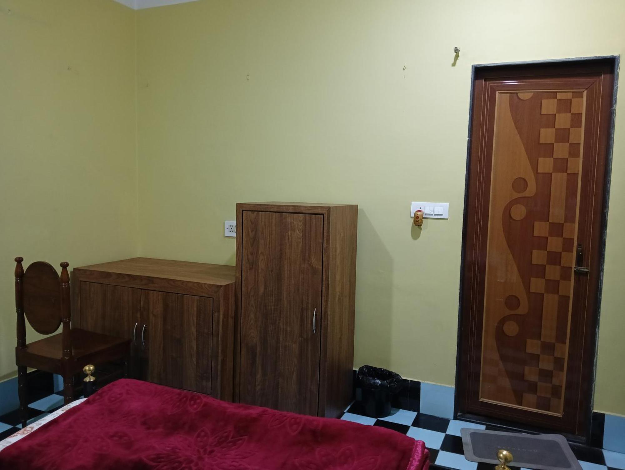 Anjali Homestay - 10 Mins From Airport Siliguri Exteriör bild