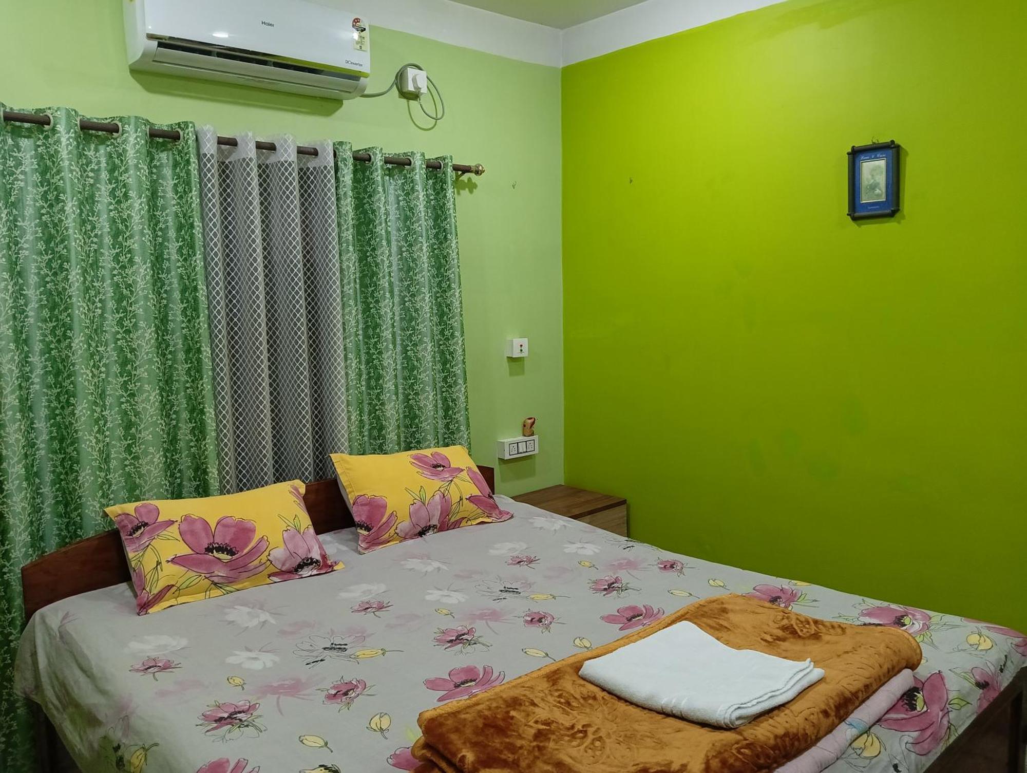 Anjali Homestay - 10 Mins From Airport Siliguri Exteriör bild